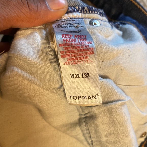 Custom Distressed Skinny Jeans - Picture 3 of 4